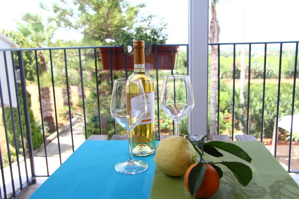 B&B Menta & Peperoncino Partinico Esterno foto